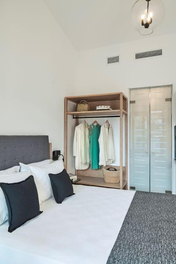 Melite Luxury Rooms & Apartments Paliouri Exterior photo