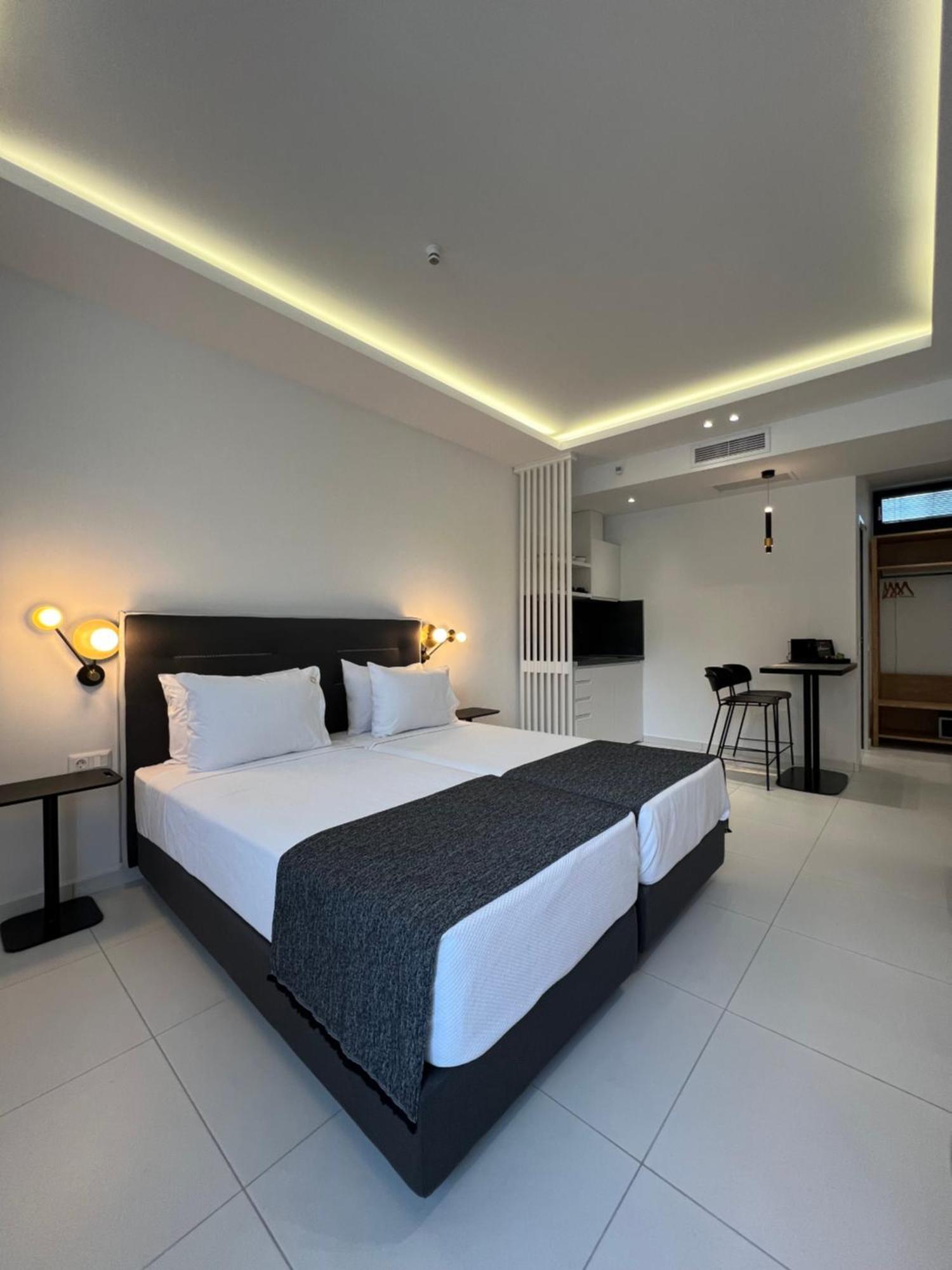 Melite Luxury Rooms & Apartments Paliouri Room photo